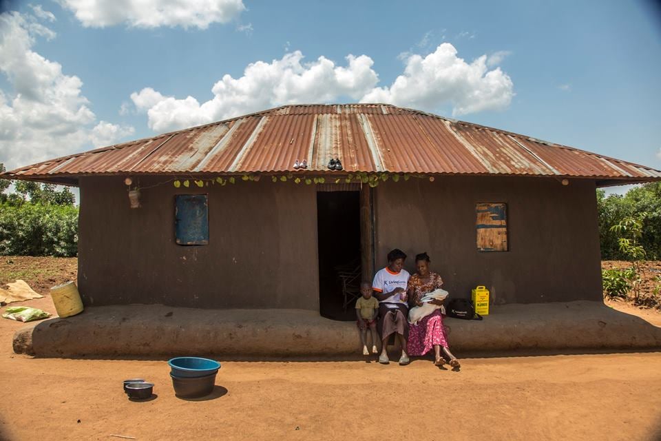 Community health workers go door-to-door providing services in communities such as in Busia, Western Kenya. Photo courtesy of Living Goods