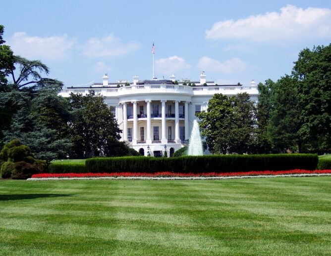 picture of white house